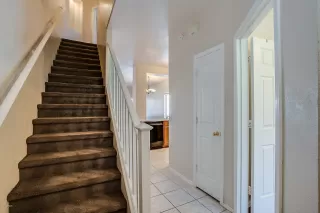 Photo #6: 6033211 Listing