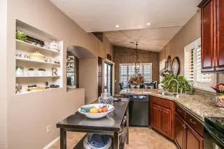 Photo #6: 6033321 Listing 