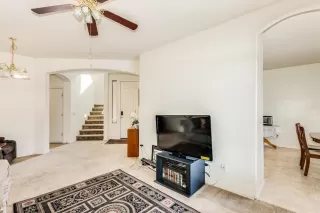 Photo #3: 6033371 Listing