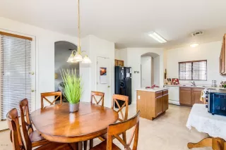 Photo #4: 6033371 Listing