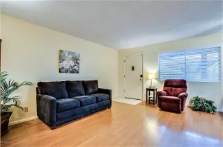 Photo #4: 6033527 Listing 