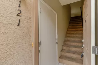 Photo #5: 6033838 Listing