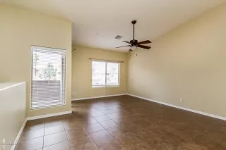 Photo #6: 6033838 Listing