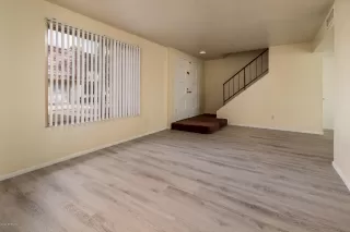 Photo #6: 6033909 Listing