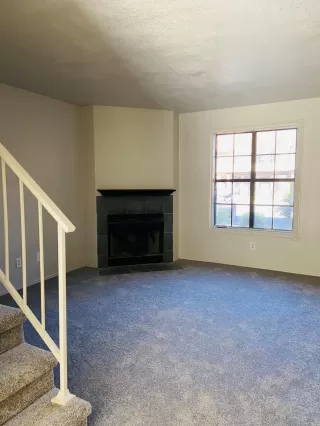 Photo #5: 6033945 Listing