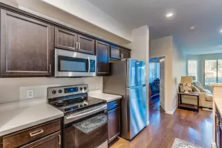 Photo #6: 6033947 Listing