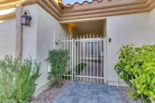 Photo #2: 6033950 Listing 