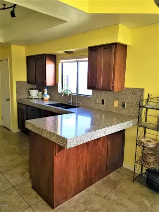 Photo #4: 6034023 Listing