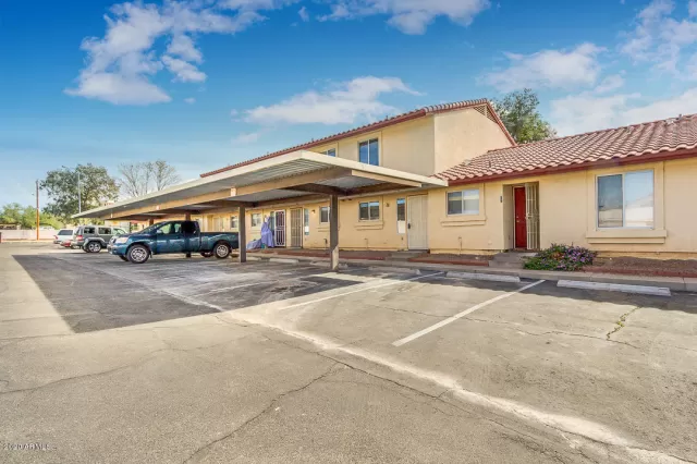 MLS: 6034096 Condo For Sale