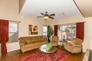 Photo #2: 6034350 Listing