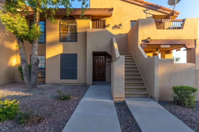 MLS: 6034687 Condo For Sale