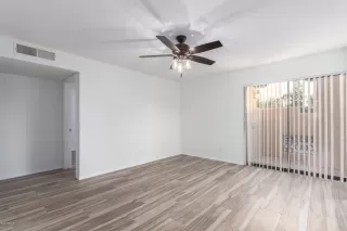 Photo #2: 6034687 Listing