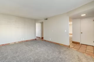 Photo #2: 6034775 Listing 