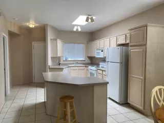 Photo #3: 6034996 Listing 