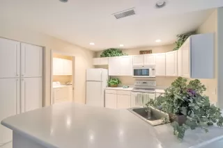 Photo #3: 6035238 Listing 