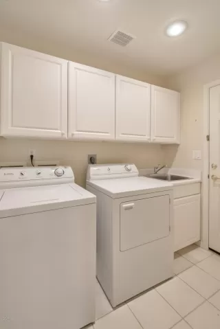 Photo #6: 6035238 Listing 