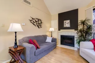 Photo #5: 6035550 Listing 