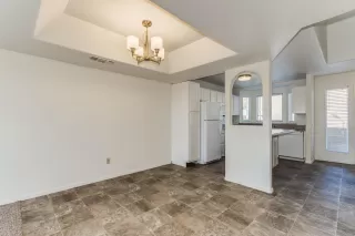 Photo #5: 6035553 Listing