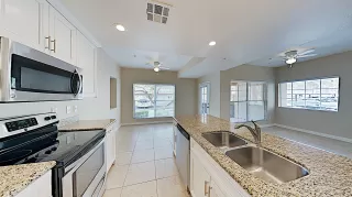 Photo #5: 6035630 Listing