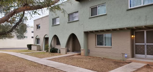 MLS: 6035635 Condo For Sale