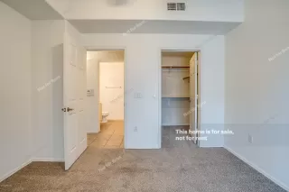 Photo #3: 6036157 Listing 