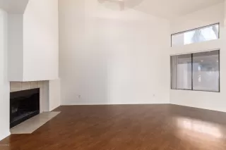 Photo #4: 6036229 Listing