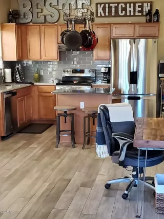 Photo #4: 6036305 Listing 