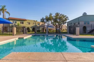 Photo #1: 6036336 Listing 