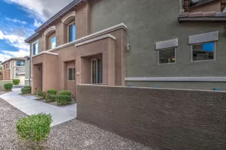 Photo #2: 6036385 Listing 