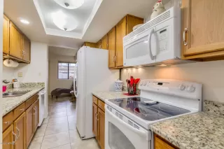 Photo #2: 6036388 Listing 