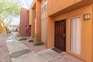 Photo #1: 6036427 Listing