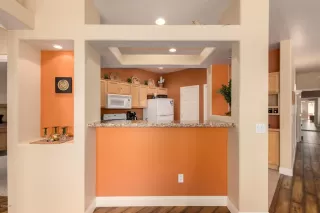 Photo #6: 6036655 Listing