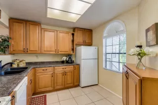 Photo #3: 6036659 Listing 