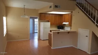 Photo #3: 6036670 Listing 