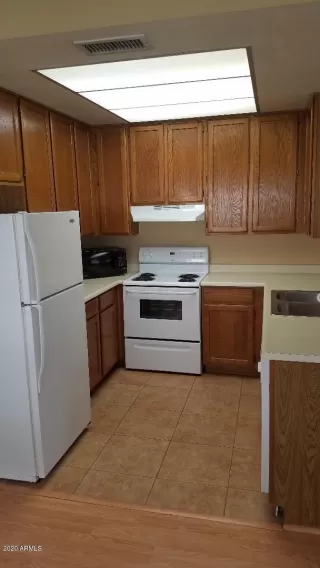 Photo #5: 6036670 Listing 