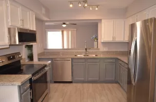 Photo #6: 6036878 Listing