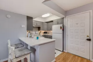 Photo #4: 6036911 Listing 