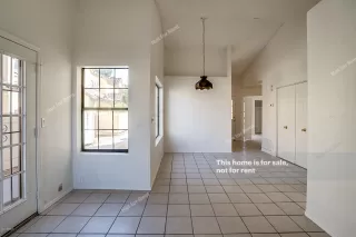 Photo #2: 6037233 Listing