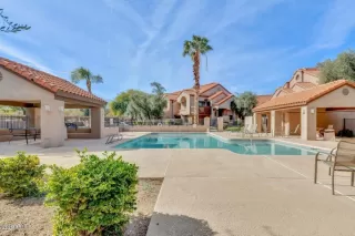 Photo #5: 6037404 Listing