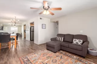 Photo #3: 6037526 Listing