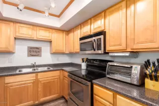 Photo #5: 6037526 Listing