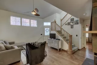 Photo #5: 6037616 Listing