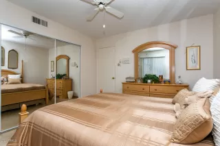 Photo #6: 6038106 Listing 