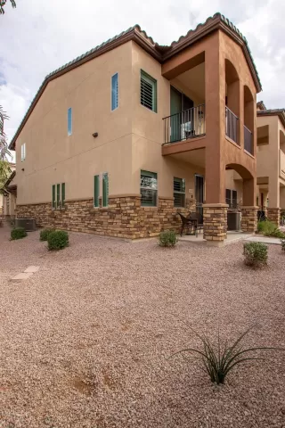 Photo #4: 6038313 Listing