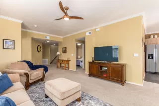 Photo #3: 6038802 Listing