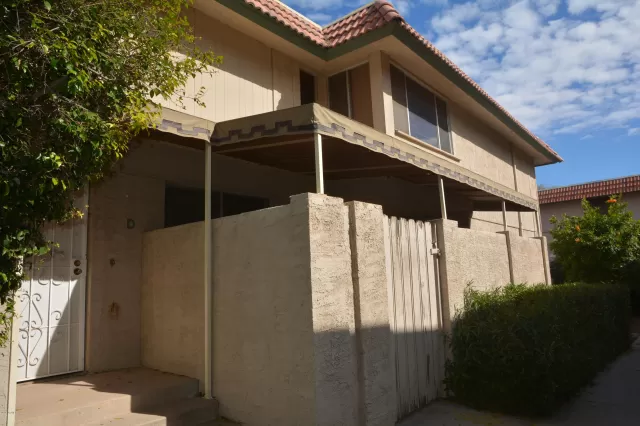MLS: 6038839 Condo For Sale