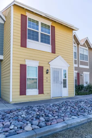 Photo #5: 6039362 Listing