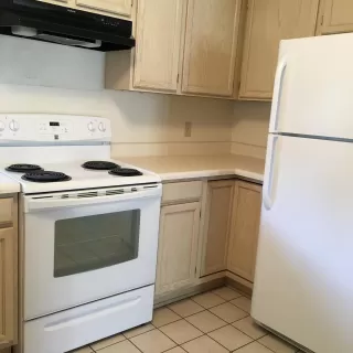 Photo #6: 6039364 Listing