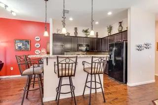 Photo #4: 6039413 Listing