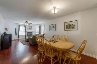 Photo #4: 6039417 Listing